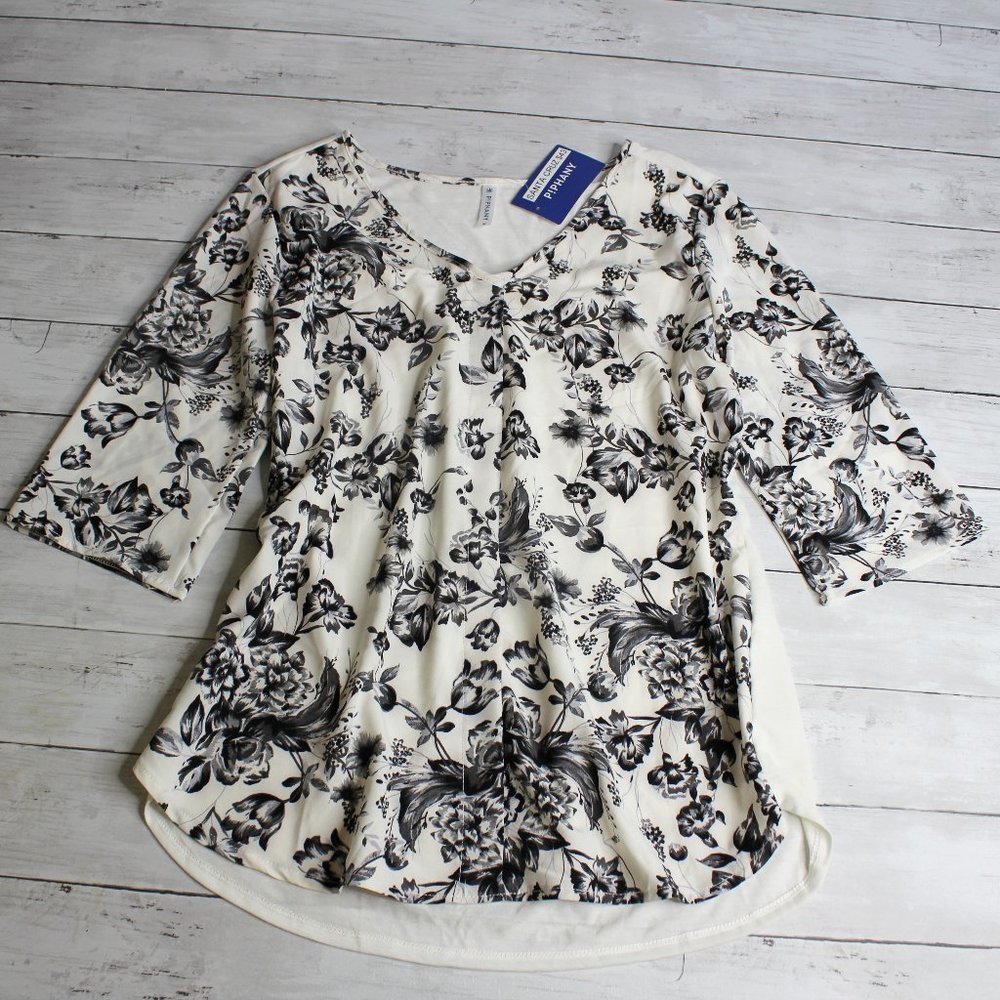 Piphany Womens Floral Tunic Top Size M 3/4 Sleeve Black Ivory V Neck